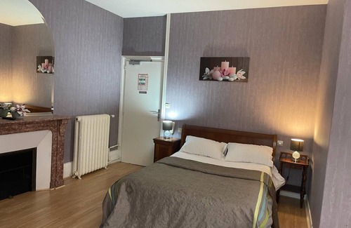 Gien Hotel | Hôtel le Beau Site la Poularde Restaurant
