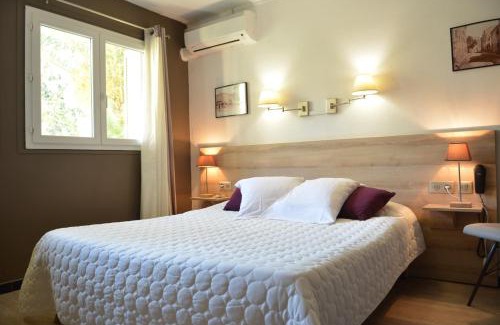 L'Ile-Rousse Hotel | Hôtel le Grillon