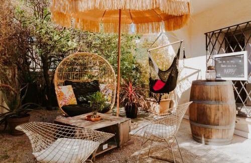 Cap-d'Antibes Hotel | Hôtel Le Petit Castel