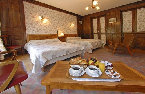 La Canourgue Hotel | Hôtel Le Portalou