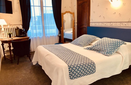 Juan-les-Pins Hotel | Hôtel Le Pré Catelan