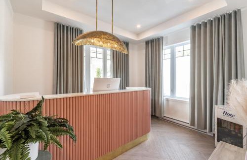 Venise-en-Quebec Hotel | Hôtel le Rosay