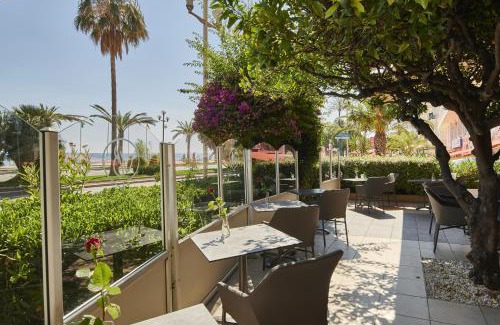 Carre d'Or Hotel | Hôtel Le Royal Promenade des Anglais