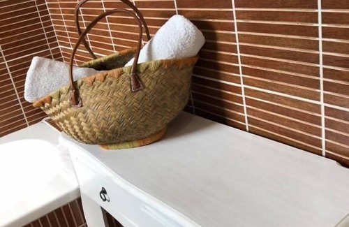 Montvert-les Bas Hotel | Hôtel le Soleil Couchant