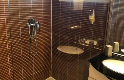 Montvert-les Bas Hotel | Hôtel le Soleil Couchant