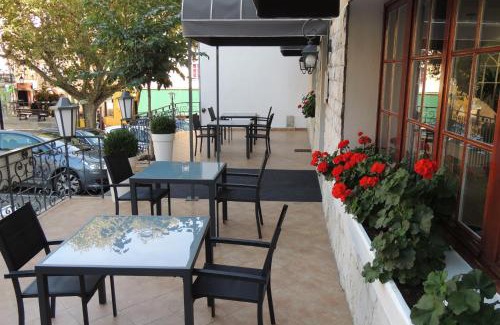Sisteron Hotel | Hôtel Le Tivoli