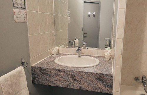 Privas Hotel | Hôtel Les Châtaigniers