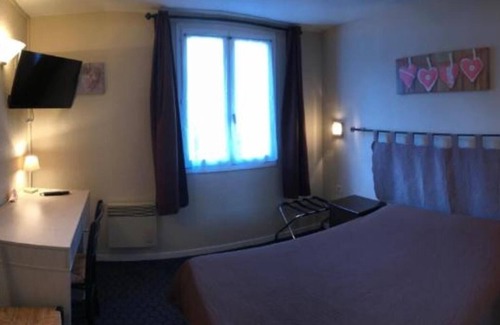 Bouzies Hotel | Hôtel Les Falaises