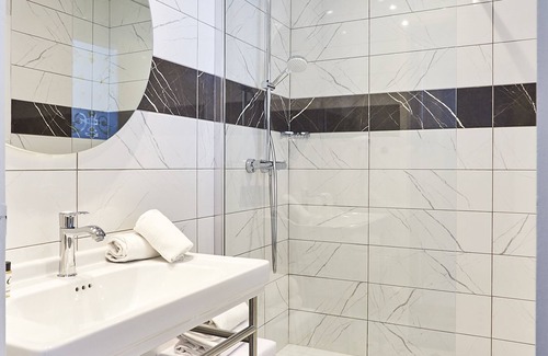 Thermal Hotel | Hôtel Les Nations The Originals Boutique VICHY