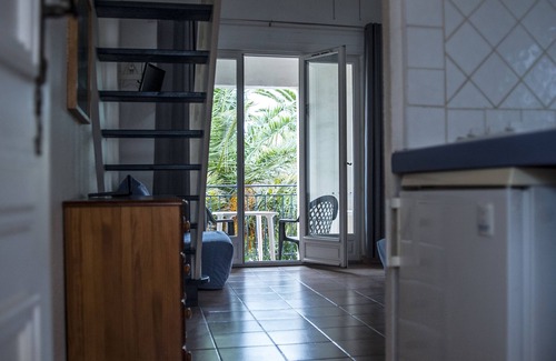 Leucate House | Hôtel Leukos