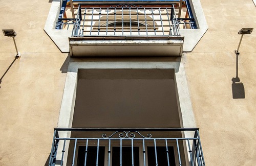 Leucate House | Hôtel Leukos