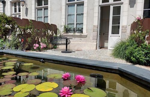 Montreuil-sur-Mer Hotel | Hôtel Loysel le Gaucher