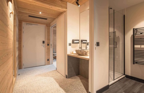Peyragudes Hotel | Hôtel Mercure Peyragudes Loudenvielle Pyrénées