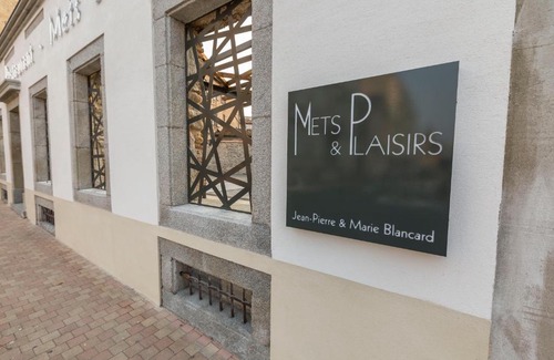 Mazamet Hotel | Hôtel Mets et Plaisirs