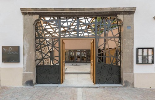 Mazamet Hotel | Hôtel Mets et Plaisirs