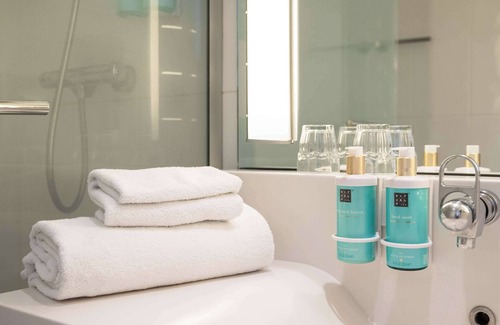 Saint-Avold Hotel | Hôtel Novotel Saint Avold