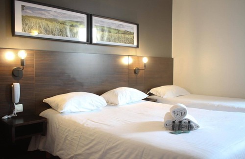 Athis-Mons Hotel | Hôtel Orly Superior