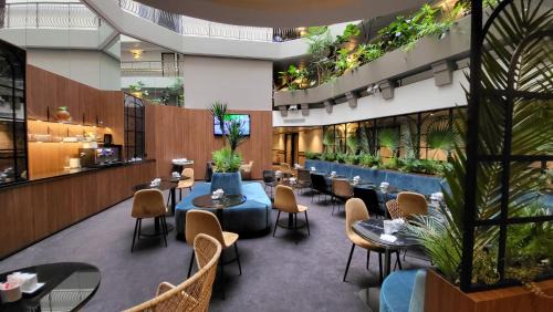 Neuilly-sur-Seine Hotel | Hôtel Paris Neuilly
