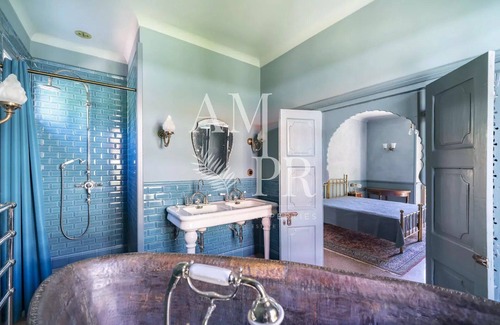 La Croix des Gardes Cottage | Hôtel Particulier DE Charme, 10 Minutes DU Palais DES Festivals