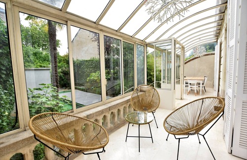 Cholet House | Hôtel particulier en hypercentre avec piscine
