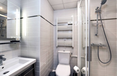 Quartier de l'Ecole-Militaire Hotel | Hôtel Résidence Montebello