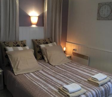 La Palud-sur-Verdon Hotel | Hôtel Restaurant Auberge des crêtes du Verdon