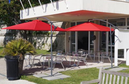 Rochefort Hotel | Hôtel & Restaurant des Remparts