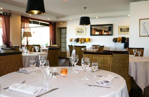 Port-des-Barques Hotel | Hôtel - Restaurant La Chaloupe