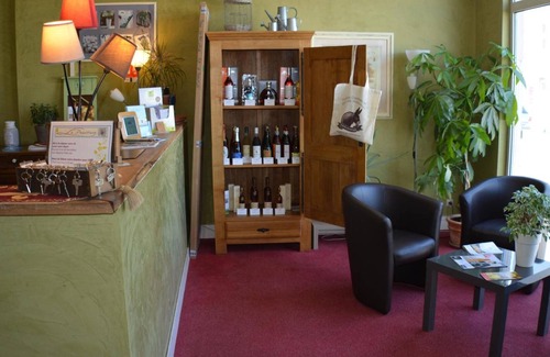 Chateaubernard Hotel | Hôtel Restaurant le Passiflore