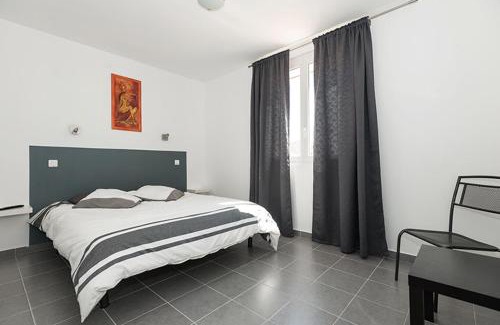Le Grau-dʼAgde Hotel | Hôtel Restaurant le Voilis