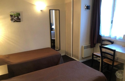 Bouzies Hotel | Hôtel Restaurant Les Falaises