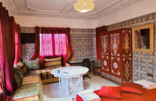 Tnine Ourika Hotel | Hôtel & Restaurant Villa des étoiles