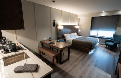 Saint-Nicolas Hotel | Hôtel & Suites Normandin Lévis