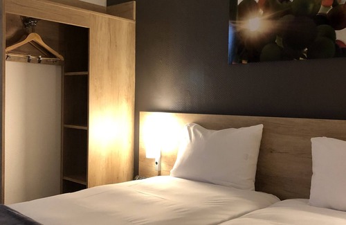 Merignac Hotel | Hôtel Wood Inn Bordeaux Aeroport