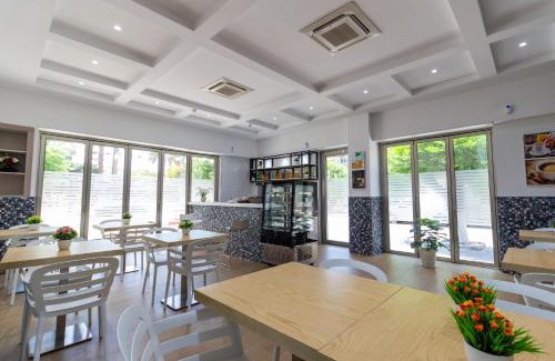 Ain Taya Hotel | Hôtel Zinou zm