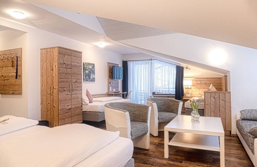 Kutt Hotel | Höhenhotel & Restaurant Kalikutt