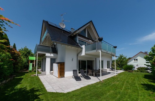 Gaienhofen Apartment | HöriLux dream vacation at Untersee