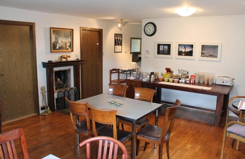 Husavik House | Húsavík Guesthouse