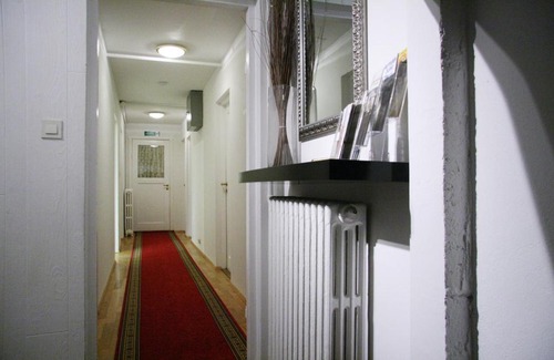 Husavik House | Húsavík Guesthouse