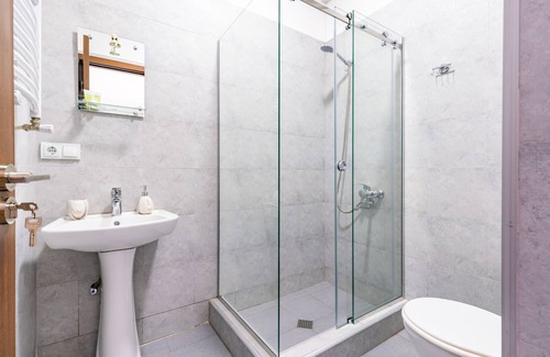 mtatsminda Bed & Breakfast | H&B apartments Laghidze