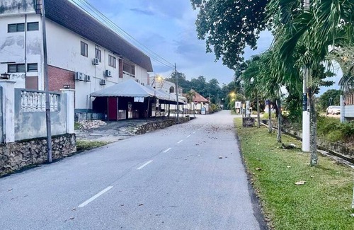 Seremban House | H Family Banglo Seremban #fit 20pax max #spacious carpark
