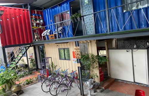 La Gi House | H Homestay Container Lagi Beach