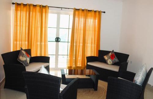 Beau Vallon House | H & M Bayview Apartment Seychelles