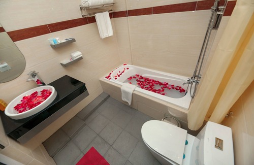 Tamwe Township Hotel | H Plus Hotel Yangon