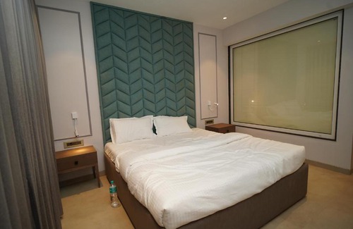 Khodala Villa | H To H Villa 5 BHK Luxurious Villa - Igatpuri