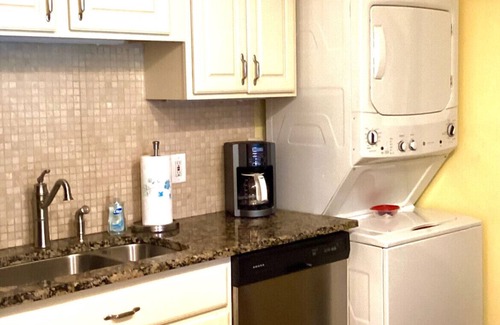 Saint Simons Island Condo | H13 Ocean Walk Resort 2/2 downstairs, great beds! Great view and always a great breeze