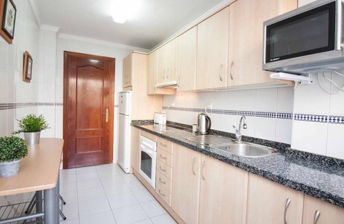 Plaza de Toros Vieja Apartment | H2M Antigua Plaza de Toros with lovely patio