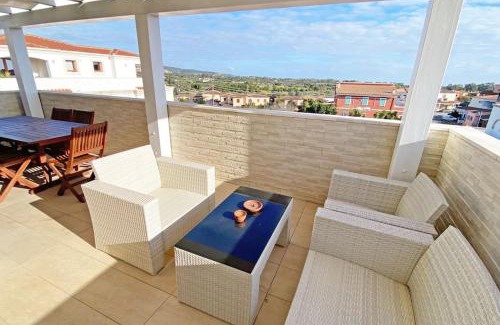 Budoni Apartment | H41 Attico moderno vista mare in centro storico Budoni