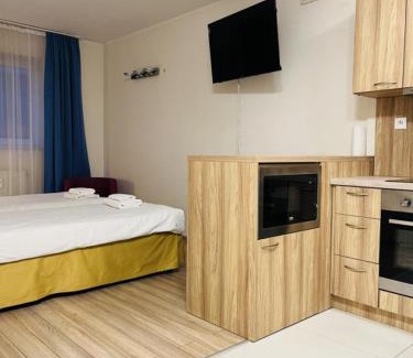 Pradnik Bialy Hotel | H6 MAJOR ApartHotel Travel & Business, FREE PARKING