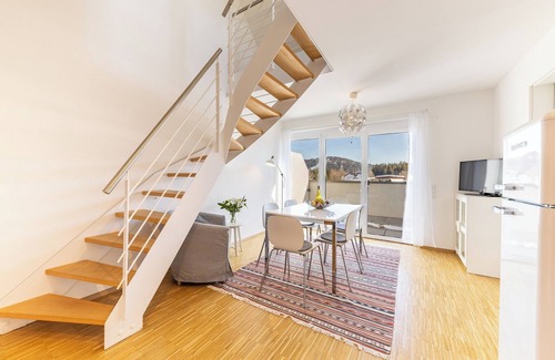 Hinterzarten Apartment | H9 vacation apartment, 65sqm, 2 balconies, 2 bedrooms, max. 6 persons